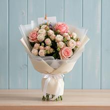 Букет цветов из:  Розы в Мари-Туреке